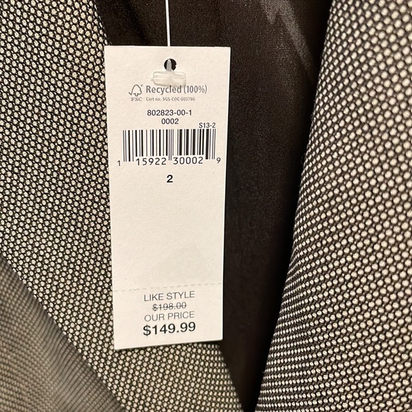Brown and Cream Dotted Banana Republic Factory Blazer - Picture 4 of 4